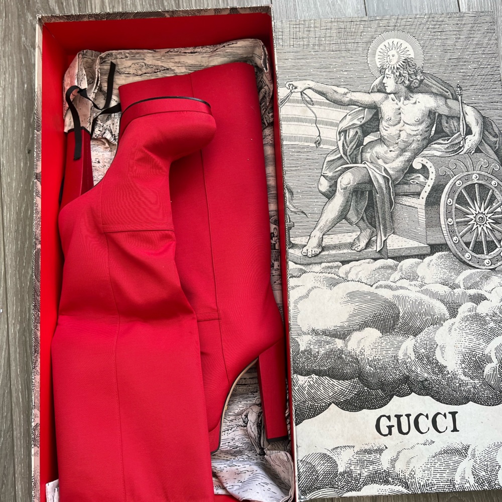Red Gucci boots size 40 new with box